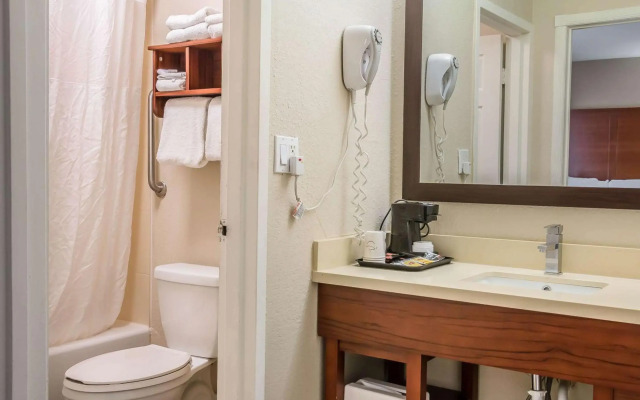 Comfort Inn