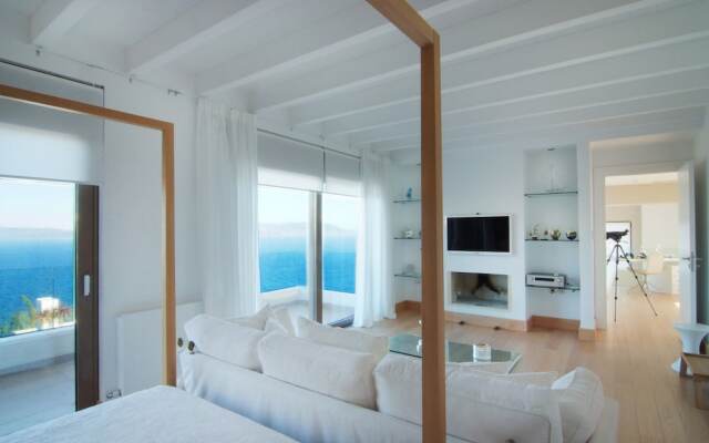 Seaview Peninsula Villa