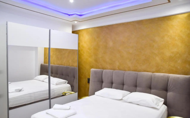 La Perla Apartment 2