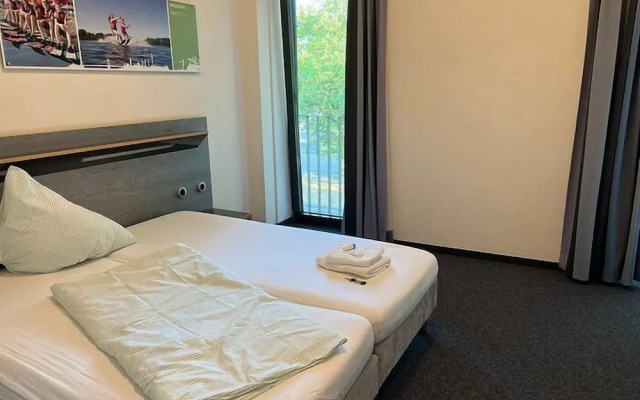 Jugendherberge Duisburg Sportpark Hostel