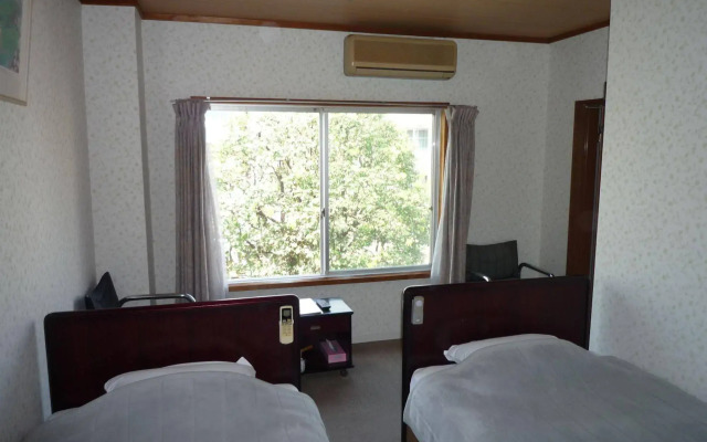 City Pension Tommy Rich Inn Kyoto