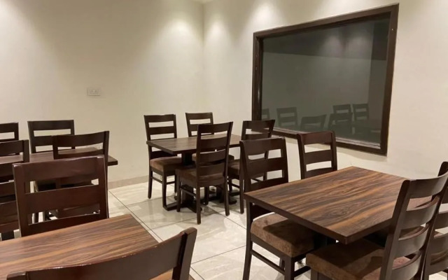 Hotel Exotic Near Golden Temple