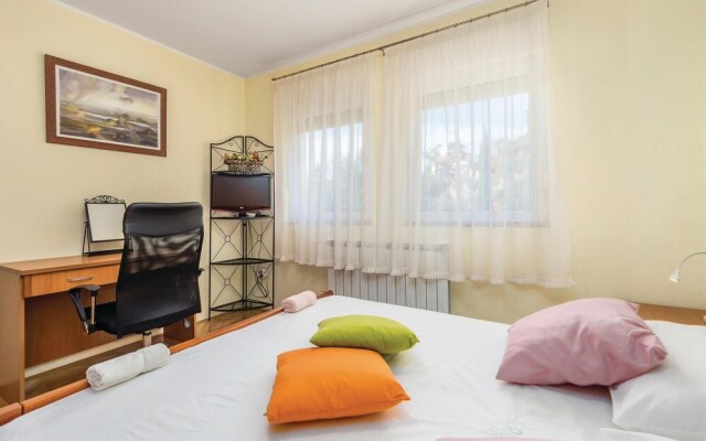 Nice Apartment in Rijeka With Wifi and 3 Bedrooms