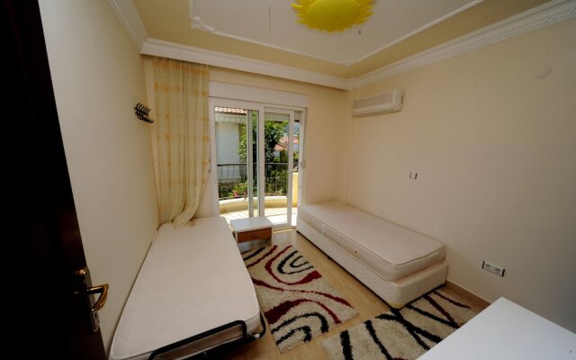 Emre Cemre Vilları 1