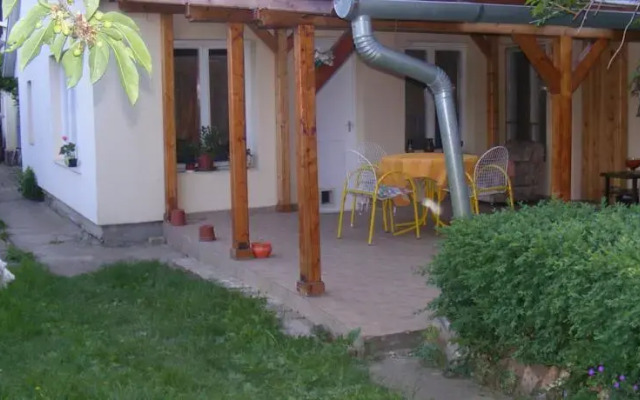 Gyönyörű Zöld Vendégház