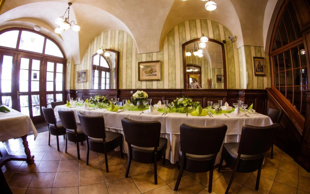 Hotel La Fresca