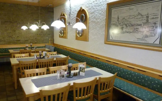 Gasthaus PensionWeißes Rössl