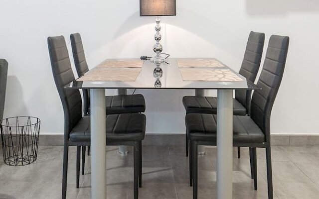 Apartamentos La Laguna