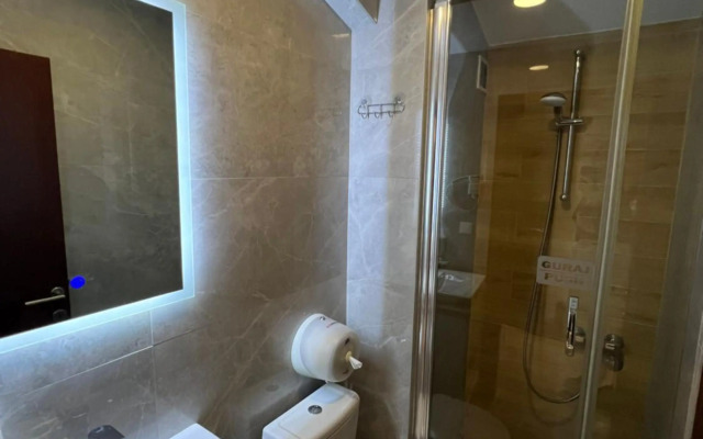 Hotel Holiday