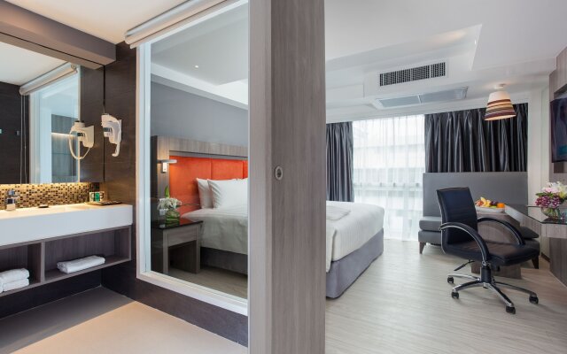 Grand 5 Hotel & Plaza Sukhumvit Bangkok