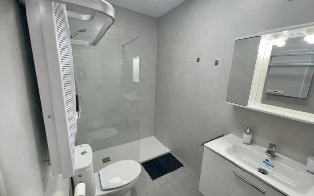 AlteaWohnung - Life: Pueblo, Iglesia, Pool, Montana