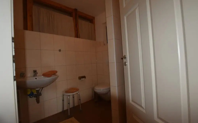 Rustic-style Apartment in Buschenhagen With Garden