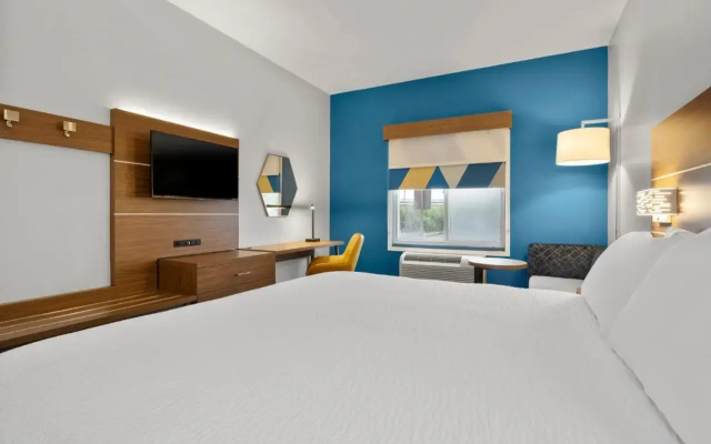 Holiday Inn Exp And Suite West Coxsackie