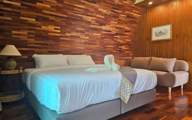 Pang fan Rock & River Resort