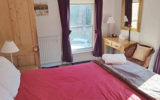 Stay Norwich Riverside