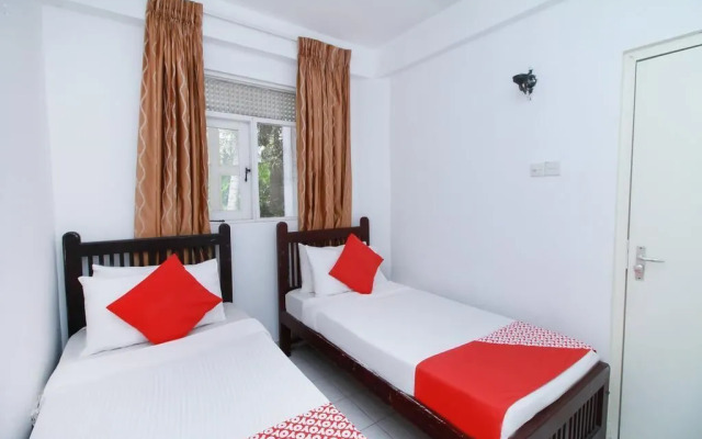 The Kings Bay Hotel by OYO Rooms