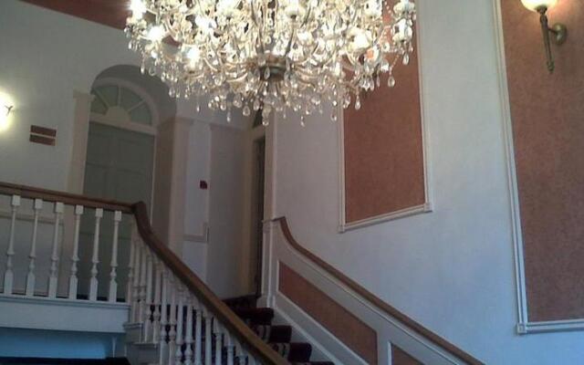 Hallgarth Manor House, Signature Collection