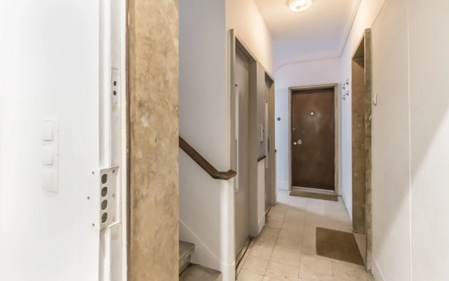 Marques de Pombal Metropolitan Flat