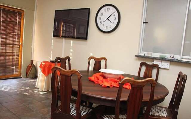 Airport Bed and Breakfast