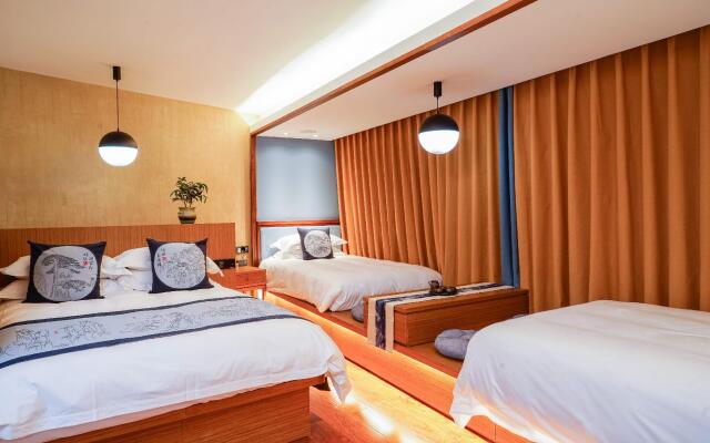 Huangshan Yupinglou Hotel