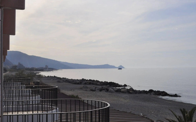 Hotel Ristorante La Scogliera