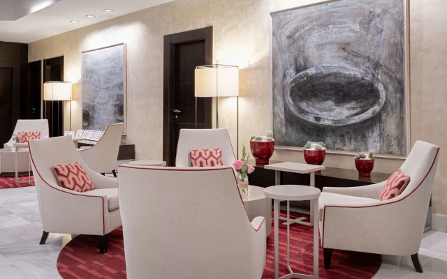 NH Collection Granada Victoria Hotel