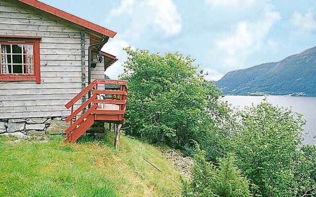8 Person Holiday Home in Nordfjordeid