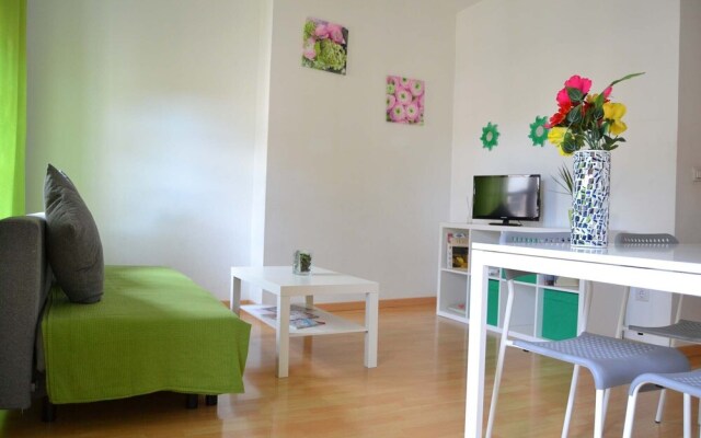 Apartamentos El Pilar Suites 3000