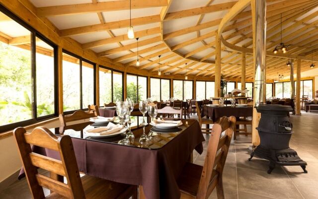 Toucanet Lodge