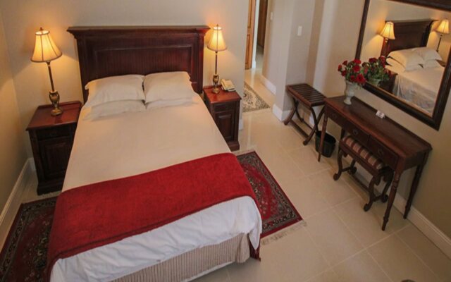 The Victorian 1906 Hotel