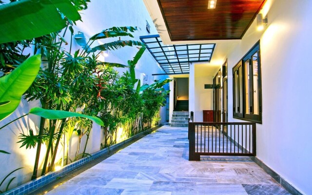 Azumi 01 bedroom balcony 2nd floor Apartment Hoian