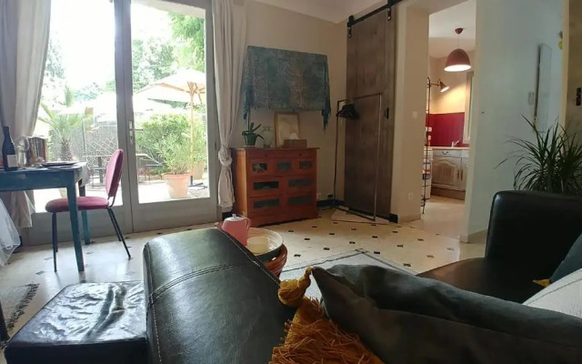 Charmant Studio a Nyons.