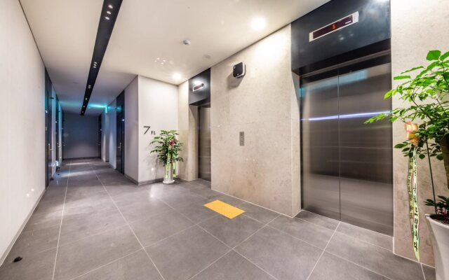 Hotel The Artist Yeonsinnae