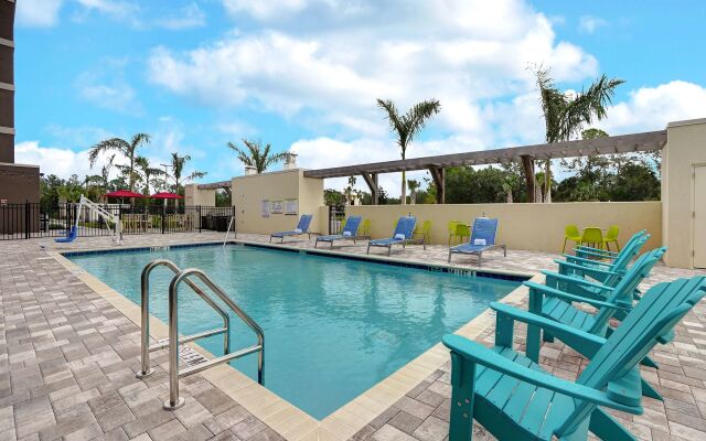 Home2 Suites by Hilton Lakewood Ranch