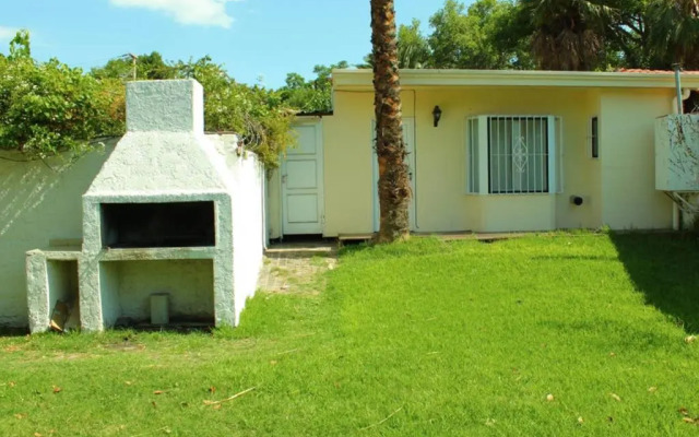 Big beautiful house with garden in 5ta Sección neighbourhood