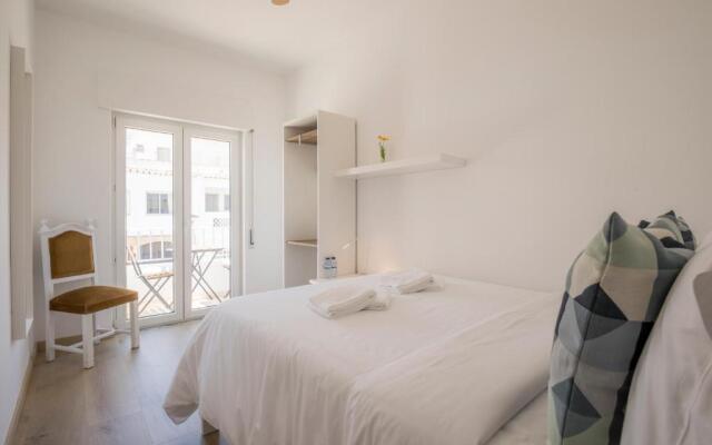 Alto Mar Inn