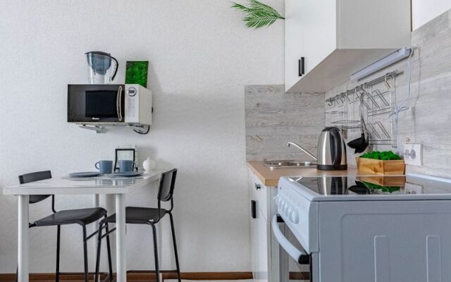 Kakadu on emb. Oktyabrskaya, 34, bldg. 4
