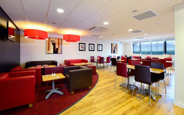 Travelodge Manchester Sale hotel