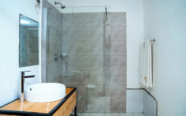 Harry's Kisumu Oasis
