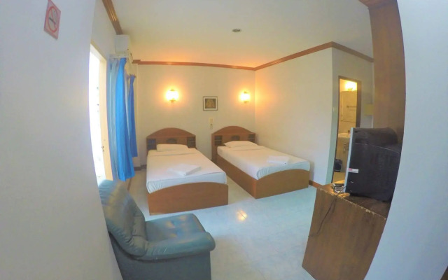 Break Point Hotel