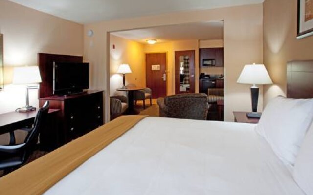 Holiday Inn Express Lavonia