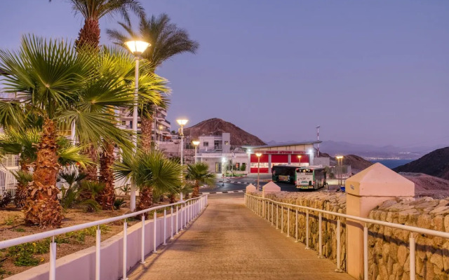 Red Canyon Comfort Stay by Sea N' Rent