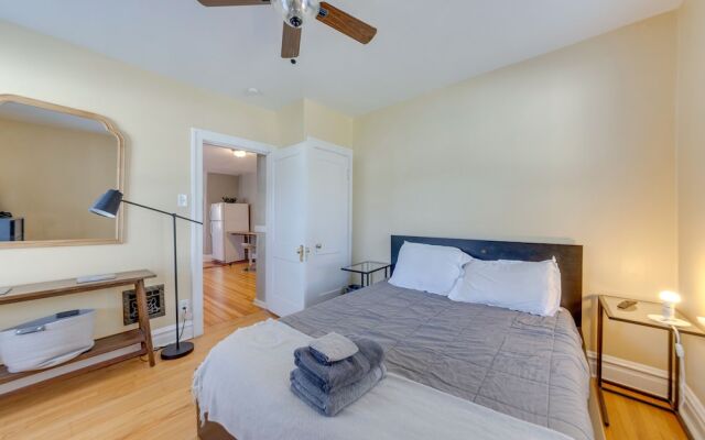 Inviting St Louis Apartment - Great Location!