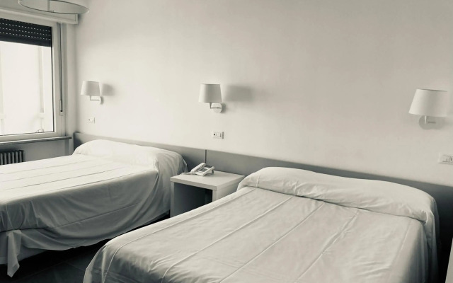 Hotel Ghironi