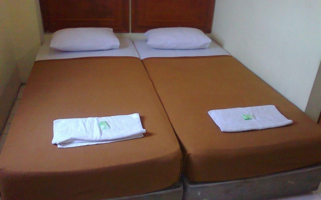 OYO Life 90380 Andalus Hotel Syariah