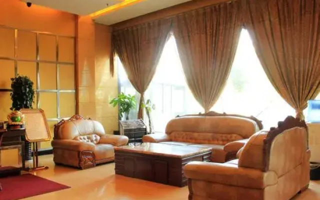 Dengzhou Dahe Business Hotel