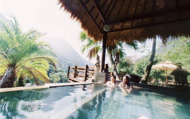 Sunrise Hot Spring Hotel
