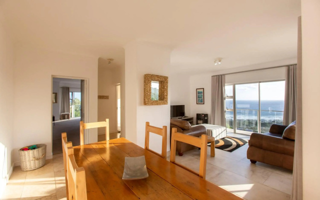 Infinity Blue Luxury Accommodation