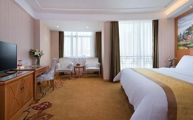 Vienna Hotel (Shengzhou Bada Hotel)