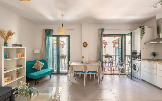 Skysea Holidays City Center Suites